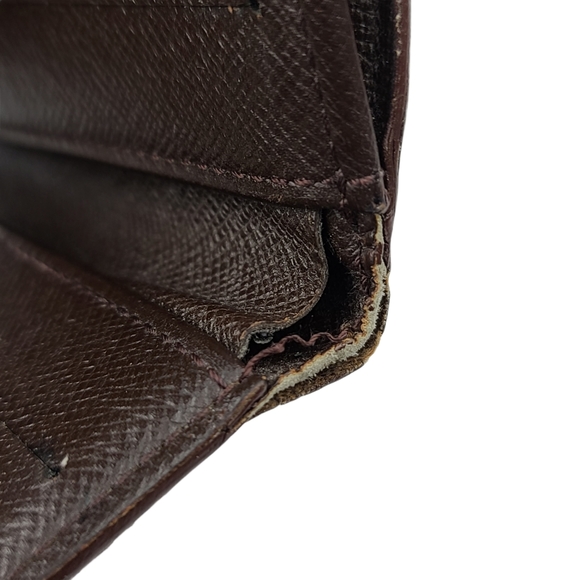 Louis Vuitton Damier Ebene Compact Wallet - Picture 7 of 8